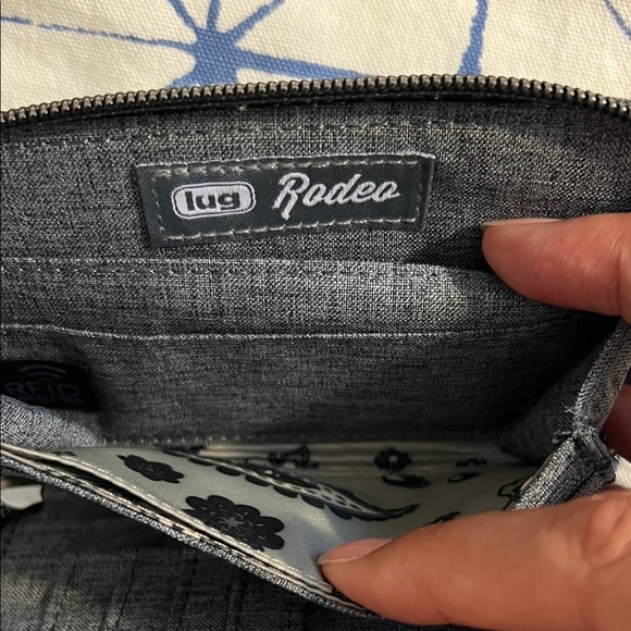 Lug Gray Quilted Zip Pouch - Picture 4 of 6